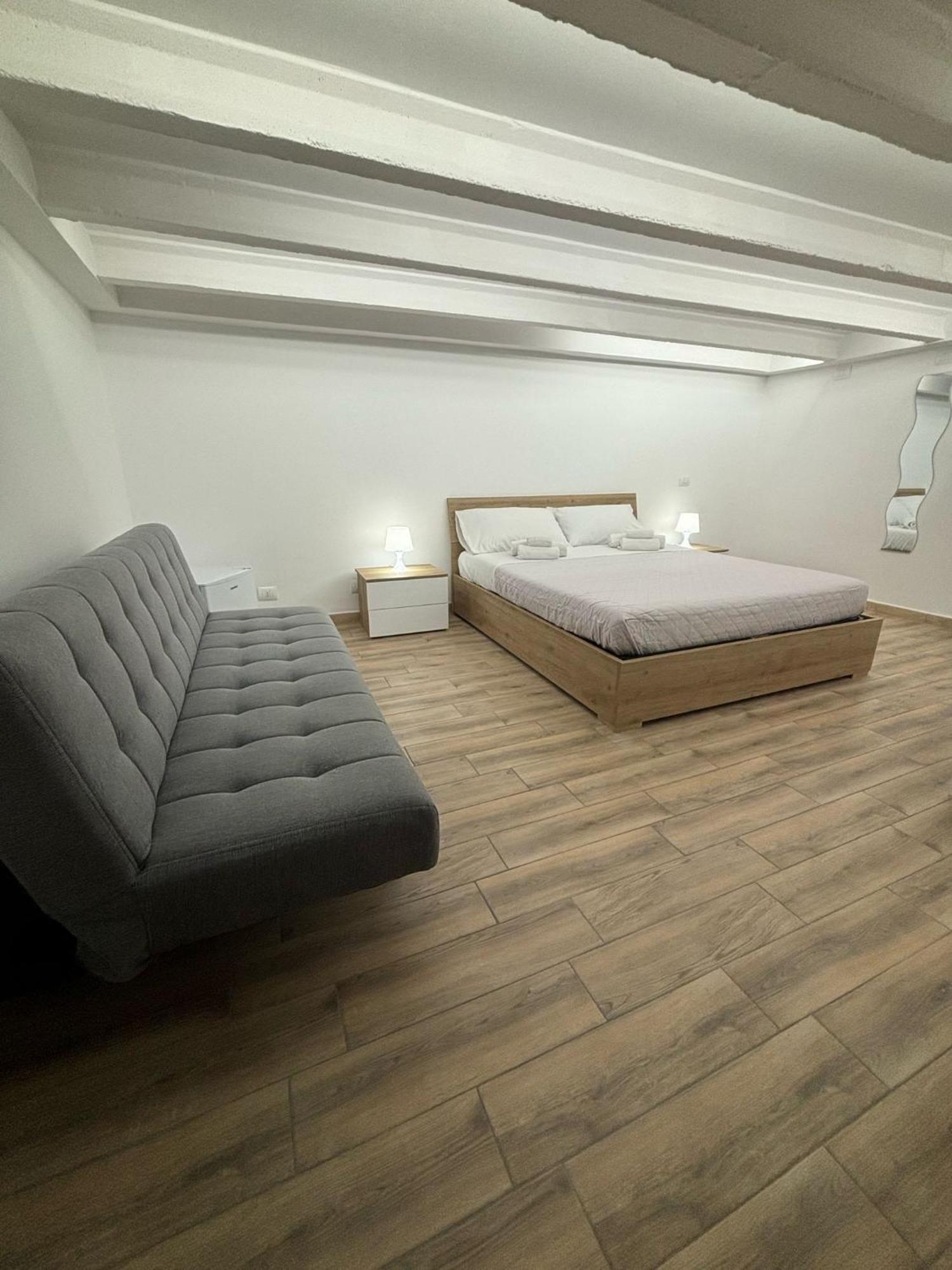 Carmen'S House Bed & Breakfast Nettuno Exterior photo